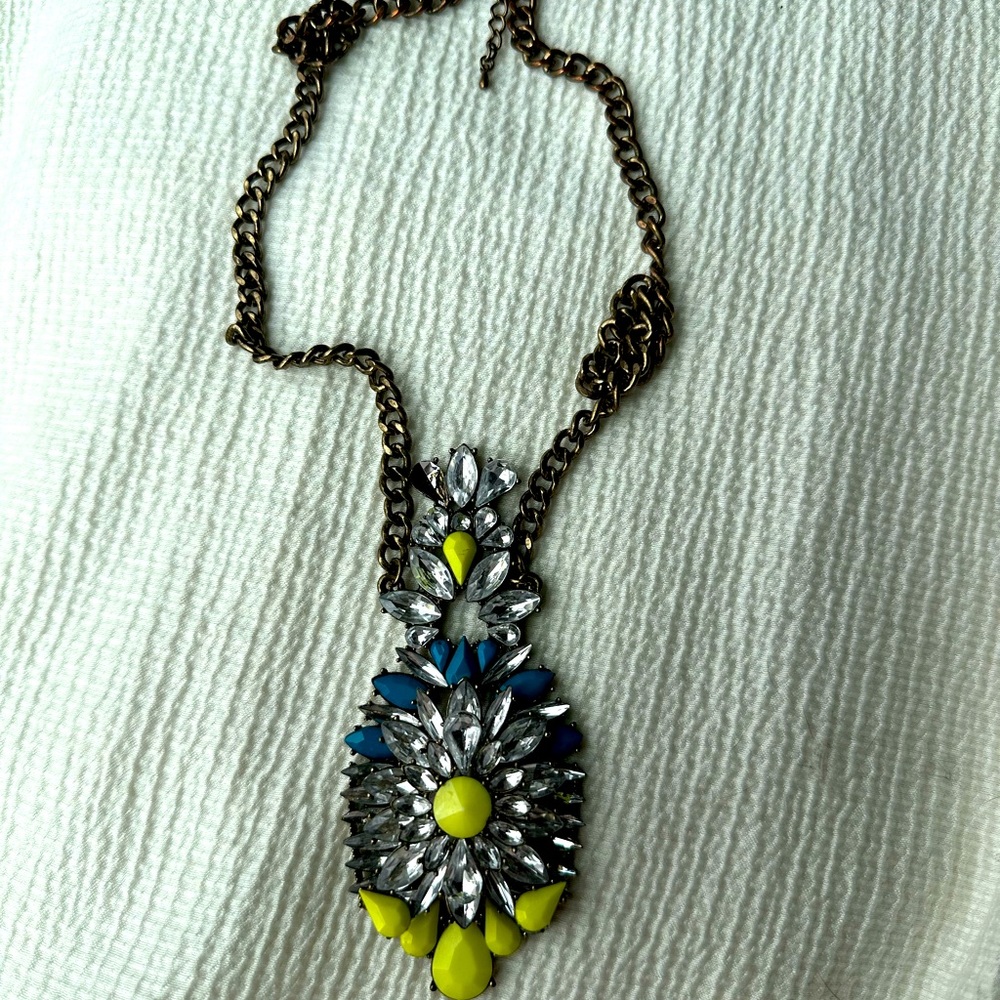 Elegant Yellow and Blue Statement Necklace